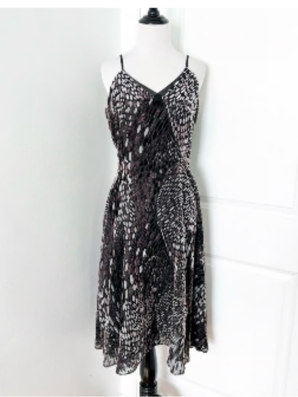 White House Black Market Black and Shimmery Black & Grey Midi Dress - Size 2P